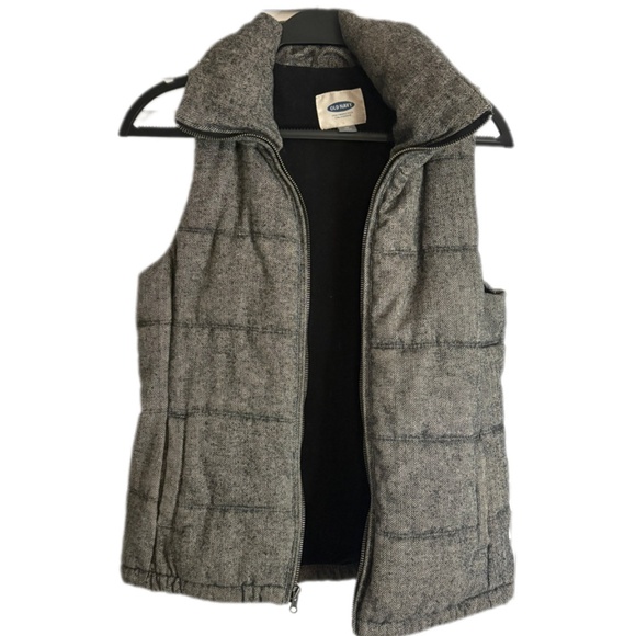 Old Navy Gray Wool Blend Herringbone Puffer Vest Women’s Sz XS - Picture 2 of 6